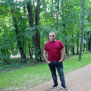   ,   Ali, 39 ,   ,   