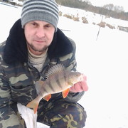  ,   Endry, 43 ,  