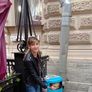  ,   Nargiza, 35 ,  