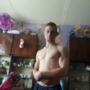  ,  Andi, 31