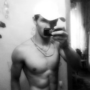  ,   Denis, 33 ,   