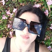  -,   Mia, 44 ,   c 
