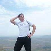 ,   Murik, 34 ,  
