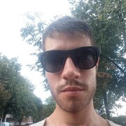 ,   Janis, 26 ,   ,   
