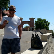  ,   Vitalik, 54 ,     , c 