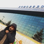  ,  Anar, 32