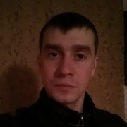 ,  Kiril, 36