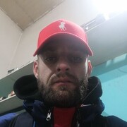  ,  Ivan, 32