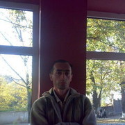  ,  Yunis, 54