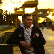  ,  Vlad, 25