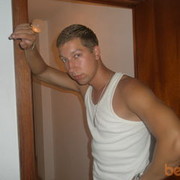  ,   Karolis, 38 ,   
