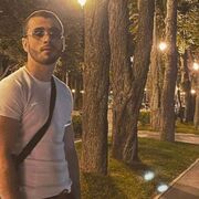  ,  Andy, 33