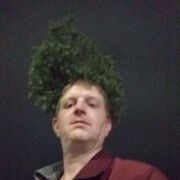  --,   Maxim, 42 ,   ,   , c , 