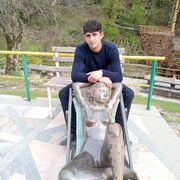  ,  Mher, 26