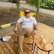  ,   Evgeny, 49 ,   ,   , c 