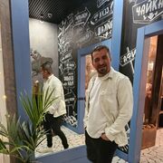  ,   Mehmet, 41 ,   ,   