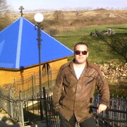  ,   Sergei, 40 ,   c 