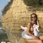 , Alexandra