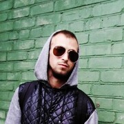  ,  Nik, 28