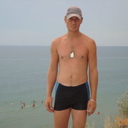  ,   Leon, 39 ,   