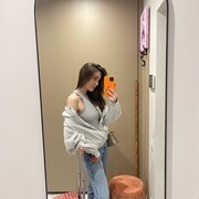  ,  , 28