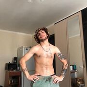  ,   Artur, 24 ,   ,   