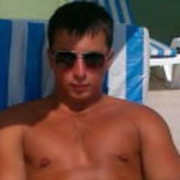  ,   Kiss, 37 ,  