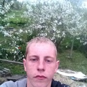  ,   Vlad, 28 ,   