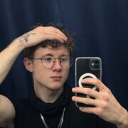  ,   Ilya, 22 ,   ,   , c 