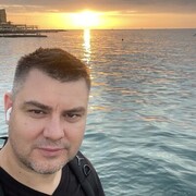  ,   Stas, 44 ,  