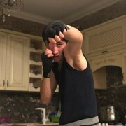  ,  Abubakr, 24