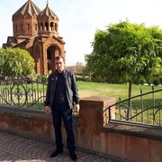  ,   Hovo, 32 ,   ,   , c 