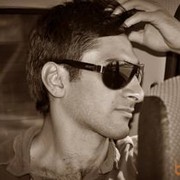  ,   Miko, 39 ,   