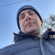  ,   Anton, 38 ,   ,   