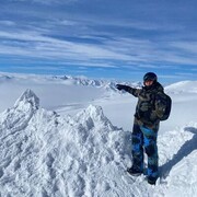  ,   Marat, 28 ,   ,   
