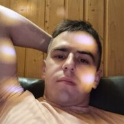  ,  Bekzod, 31