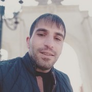  ,  Hayk, 34