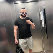  ,   Andrey, 32 ,   ,   