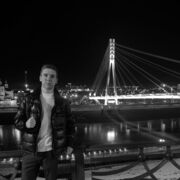  ,  Ruslan, 22