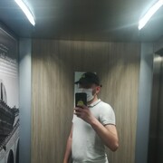  --,   Kamel, 32 ,   ,   