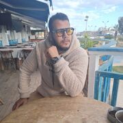  ,   Hussein, 24 ,   ,   , c , 