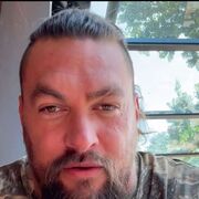  ,  Jason momoa, 54