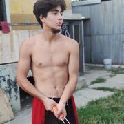  ,   Artiom, 25 ,   ,   