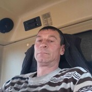  ,   Sergej, 44 ,   ,   