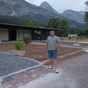  ,  Sergiu, 41