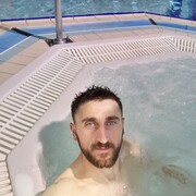  ,   Omar, 38 ,   