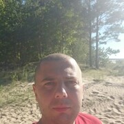  ,  Jevgeni, 41