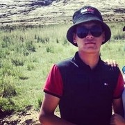  ,  Ali, 35