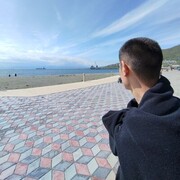  -,   , 25 ,     