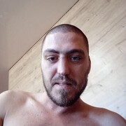  ,  Dastan, 33